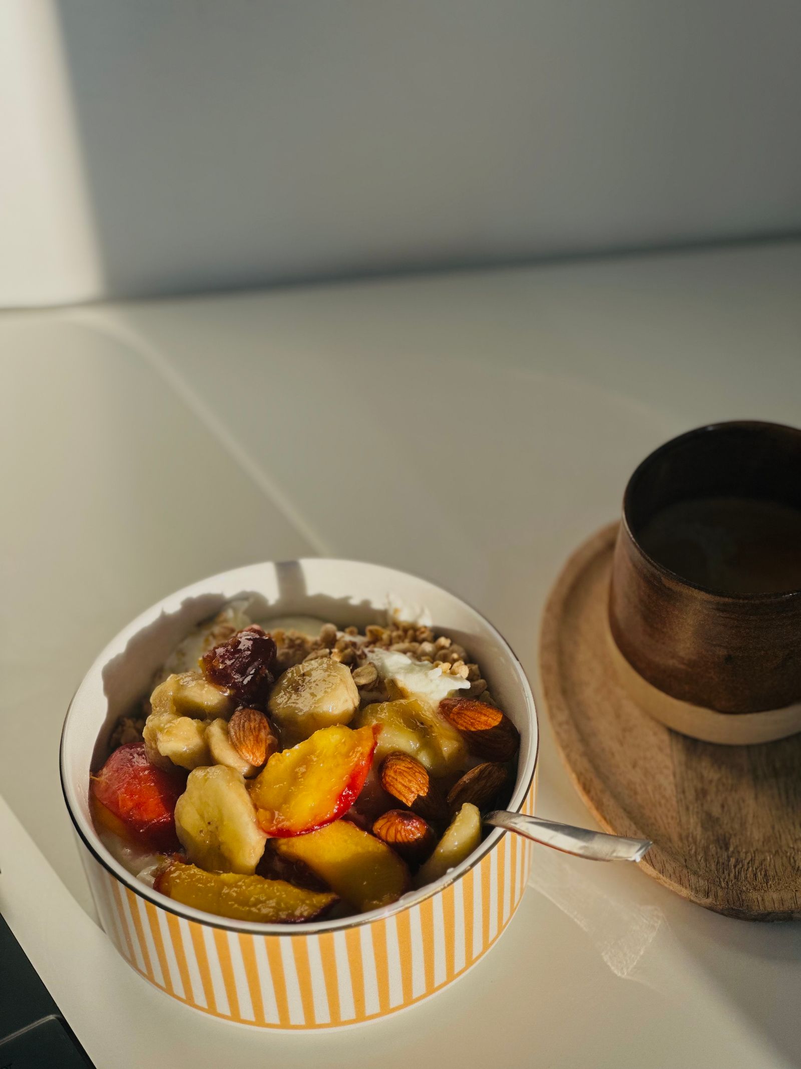 Gérer les fringales : comprendre le lien entre faim et humeur