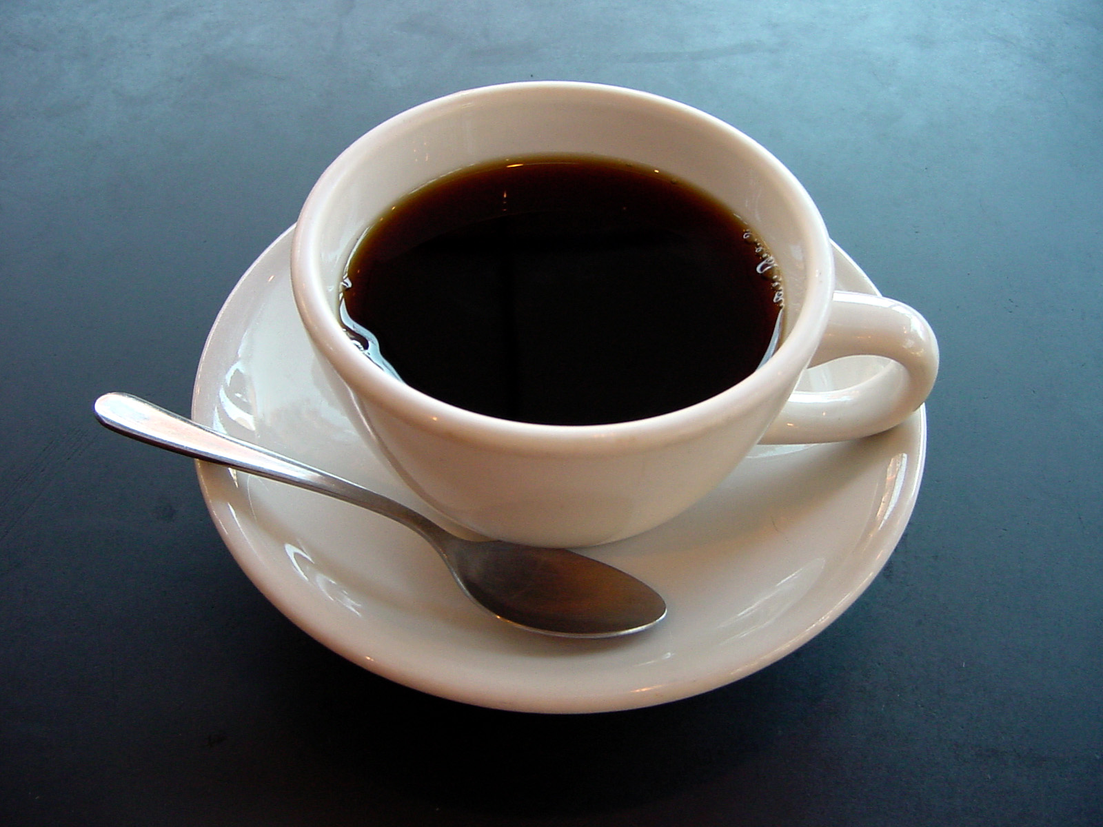 Le café de l&rsquo;après-midi perturbe-t-il le sommeil ?