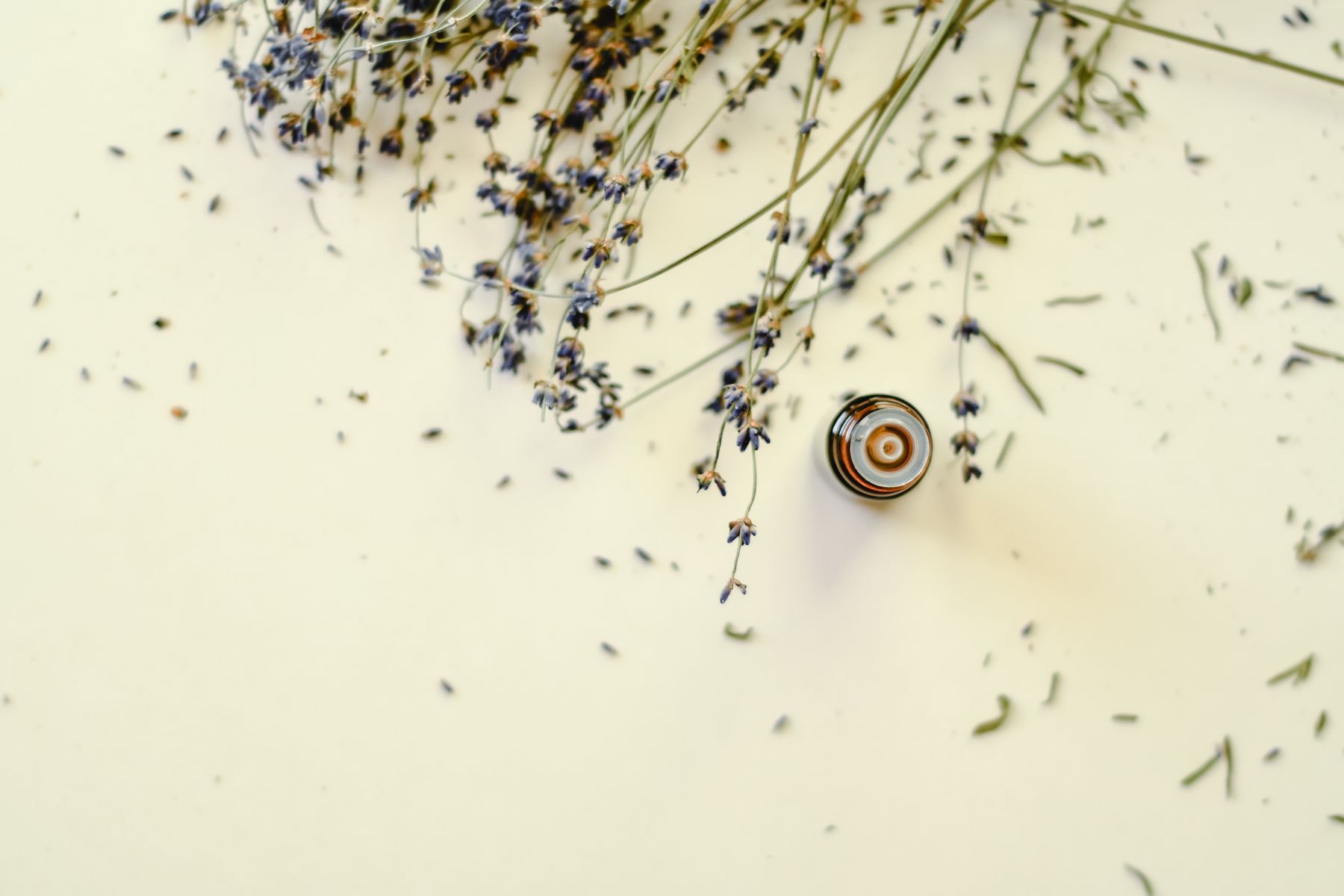 Les huiles essentielles apaisent-elles vraiment le stress ?